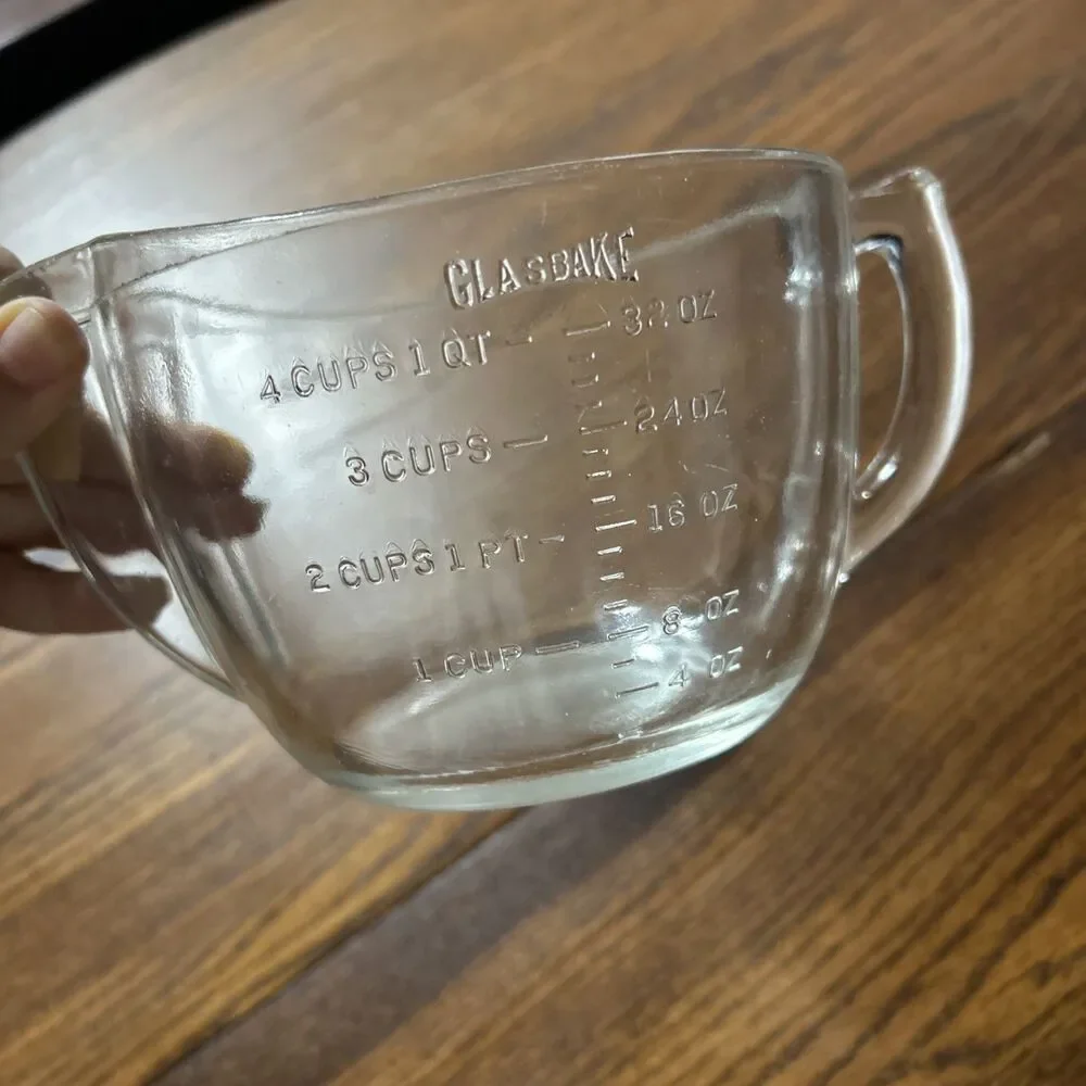 Vintage GLASBAKE 4 Cup Glass Liquid Measuring Cup D Shaped Handle #J-2031